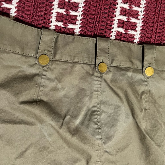 Tory Burch skirt. - Picture 10 of 10